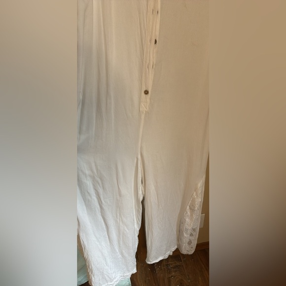 Show me your mumu jumpsuit - Picture 6 of 9